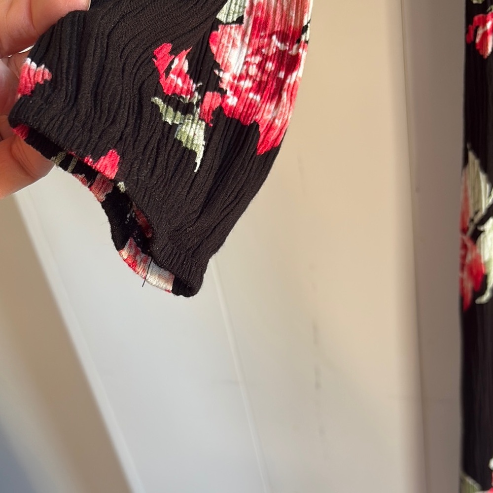 Floral Black Midi Wrap Dress Size M/L - Picture 5 of 9